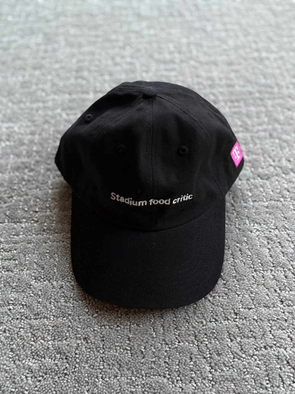 NEW without Tags T-Mobile Tuesday Black Stadium Food Critic Hat Cap